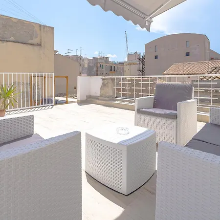 La Rocca Del Gargallo In Ortigia